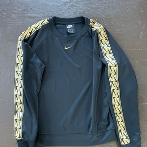 Vintage Nike Black/Gold Long Sleeve Crew